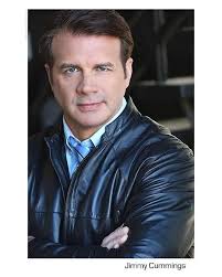 Close Up_购票_剧情介绍_演职人员_图集-猫眼电影