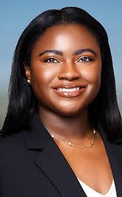 Gladys Acevedo's Instagram, Twitter & Facebook