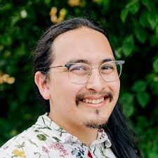 Hillary Carter (@hillarylcarter)