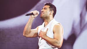 Carlos Rivera pospone conciertos por lesiones en las cuerdas vocales