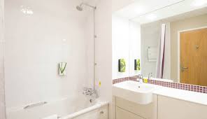 Stay at the premier inn near london stansted airport, only 5 minutes away. London City Old Street Hotel Premier Inn