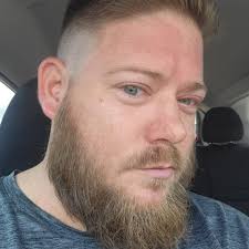 What is missing from this pineapple pizza?