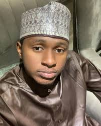 UMAR ABDULLAHI T. YELDU (@omar_carpon) • Instagram photos and videos