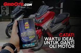 Al quran merupakan kitab suci agama islam. Waktu Ideal Ganti Oli Motor Matic Setiap Berapa Kilometer Gridoto Com