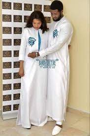 Voir plus d'idées sur le thème tenue africaine, robe africaine, mode africaine robe. Modele Couple African Fashion African Print Fashion Dresses African Fashion Dresses
