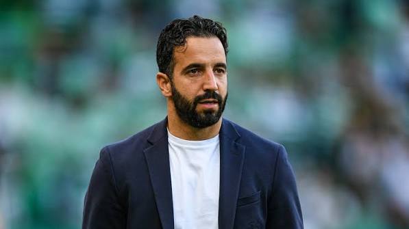 AC Milan cari bek sesuai gaya Ruben Amorim