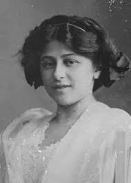 Pam Seale's Instagram, Twitter & Facebook