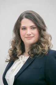 Mara Davidson's Instagram, Twitter & Facebook