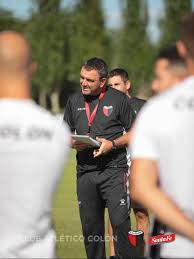El que descendió habiendo jugado uno de los mejores torneos. Club Atletico Colon Sur Twitter Se Desarrolla En El Predio Ciudad Futbol El Primer Entrenamiento Del Ano Bajo Las Ordenes Del Nuevo Cuerpo Tecnico Director Tecnico Diego Osella Ayudantes De