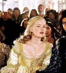 Costume appreciation: Lucrezia Borgia in “The Borgias” (2011-2013) :  r/PeriodDramas