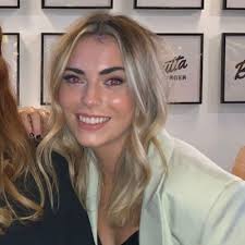 Very proud to say that today I passed my Canine Communication course and  picked up my diploma after a few months of studying and practising!