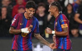 barcelona đấu với racing santander