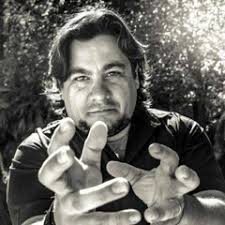 Stream Leonel Silva music