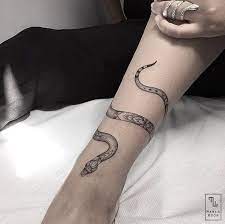 40 Best Snake Arm Tattoo Design Ideas V 2020 G Tatuirovki Nog Vdohnovlyayushie Tatuirovki Tatu Kobry Around Arm Tattoo Wrap Around Tattoo Cool Arm Tattoos