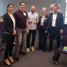 Ostmost Gewinnt Den Gls Biofach Pitch 2019 Ostmost Sagt Von Sich Selbst Die Basis Unserer Getranke Sind Die Handgeern Facher Alte Apfelsorten Bankgeschafte
