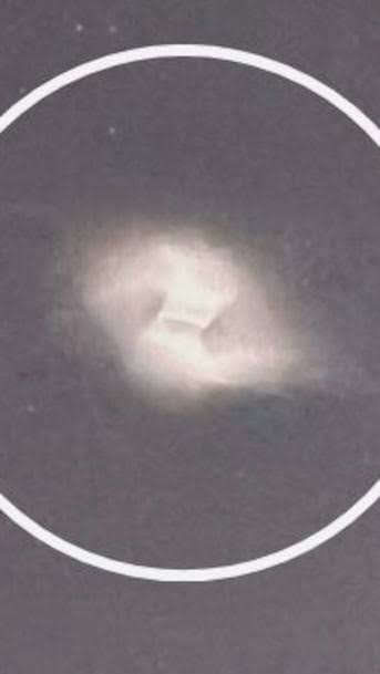 Was it a plane? Was it a UFO? Bright light over Quebec captivates  stargazers | CBC News