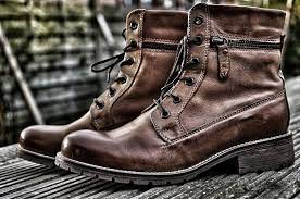 If this was always the case, areas at large public events such as concerts and sports games would be completely congested with people setting off the alarms with everything from keys to jewelry to pens. Alloy Toe Vs Steel Toe Work Boots Which One Do You Really Need Sootheyourfeet Com