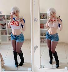 Maria Fernanda stripped down in these leaks