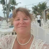 Lorna Avery's Instagram, Twitter & Facebook