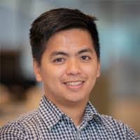 Tommy Quach's Instagram, Twitter & Facebook