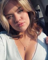 McKenzie Holder (@mckenzieholder) • Instagram photos and videos