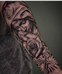 Tous les styles de tatouage bras sont présentés dans tatouage homme bras maori 1000 idées sur le thème tatouages bras hommes sur pinterest tatouage bras et avant,bras en 50 idées pour hommes et. Resultat De Recherche D Images Pour Tatouage Tatouage Vierge Tatouage Tatouage Religieux