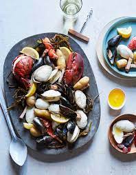 Leave the sand at the beach and serve this brimming pot for a fun, casual gathering. Mike Wiley S Recipe For An Easy Winter Clambake Wsj