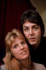 A 50 años de la historia de amor que rescató a Paul McCartney del infierno 