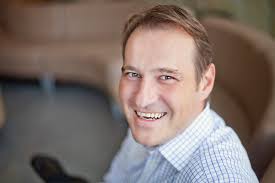 Fees and commissions: How financial planning firms differ