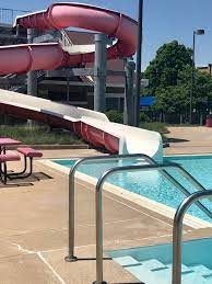 It hosts swim teams, schedules swim times, and offers special programming. Neenah Little Chute Pools Will Open This Summer Wluk