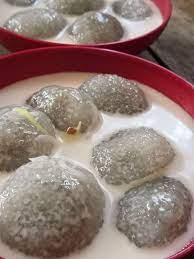 Sagu gumpal atau biasanya org panggil asam gumpal atau ada juga yg panggil sangumpa ini. Resipi Asam Gumpal Kuih Tradisional Popular Di Bulan Puasa