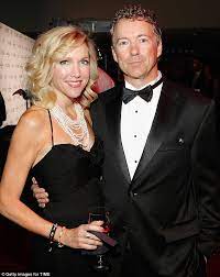 The wife of senator rand paul of kentucky said friday she had upgraded her home's security system and even sleeps with a loaded gun by her bed as she fears violence by liberals in today's exceedingly contentious political climate. Vogue Profile Casts Rand Paul S Wife Kelley As Secret Asset To Winning Political Power Daily Mail Online