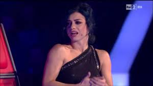 'vorrei tu fossi qui', 'vivo tutta la notte', 'sorriso nucleare', 'solo tu'. Dolcenera The Voice Comprate Uno Strumento Ai Vostri Figli Youtube