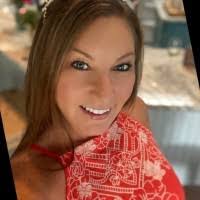 Ginger Horne's Instagram, Twitter & Facebook