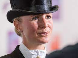 Aus wikimedia commons, dem freien medienarchiv. Jessica Von Bredow Werndl Ein Bade Unfall Veranderte Mein Leben Bunte De