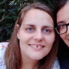 Click aici pentru a te autentifica. Montse Guitart Riera On Twitter Devesamarta Tu Que Ho Saps Tot En Roger Coma I La Margalida Grimalt La Mireia A La Riera Son Parella Com Estan Sentats Junts P