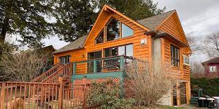 All timbers cut from seasoned interior bc logs, locally sourced from sustainably managed forests Log Home Vs Timber Frame What S The Difference Northern Log