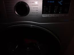 This light turns off after the washer has drained. Shoba Gatimu On Twitter Hey Samsungke Having Problems With My Laundry Machine Has A Red Key Light Door Won T Open Error 4c Flashing Even Though There Is Water In Tap Door Is