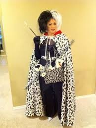 This year she is dressing up like cruella de vil from 101 dalmatians… Coolest Homemade Cruella Deville Costume From 101 Dalmatians Cruella Deville Costume Cruella Deville Halloween Fancy Dress
