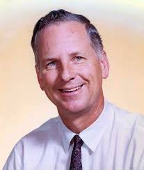 Walter Robertson, former Dallas Morning News sports editor, dies at 91