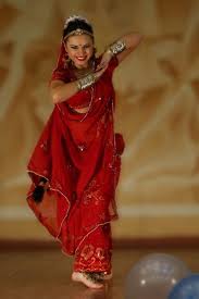 High popular female dancer katrina kaife.nora fhatehi. The Best Of Bollywood Dance Bollywood Tanzerin Fotoideen