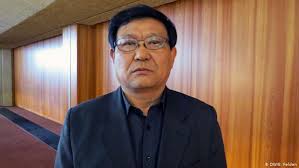 His exact birth year is publicly unavailable, but he is widely believed to be in his 30s now. Kim Jong Il S Bodyguard 11 Years Serving North Korea World Breaking News And Perspectives From Around The Globe Dw 27 02 2016