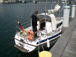 She has an excellent 8hp yamaha bigfoot outboard which is consistently reliable. Verkauft Schone Segelyacht Leisure 23 Sl Mit Trailer Komplett Zu Verkaufen Boote Forum De Das Forum Rund Um Boote