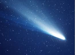 These meteors are caused by streams of cosmic debris called meteoroids entering earth's atmosphere at extremely high speeds on parallel trajectories. Chuva De Meteoros Pode Ser Observada Na Madrugada De Domingo E Segunda