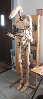 New Battle Droid Found And Built With Minor Modifications Easy Build Star Wars Droids Star Wars Crafts Star Wars Battle Droids