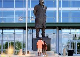 Vince lombardi statue at lambeau field. Vince Lombardi Statue At Lambeau Field Touchdown Trips