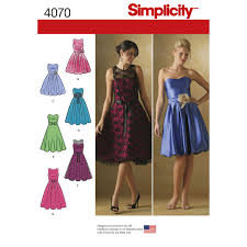 Find A Pattern For Miss Miss Petite Special Occasion Dresses At Simplicity Plus Many More Unique Pat Formal Dress Patterns Simplicity Dress Occasion Dresses