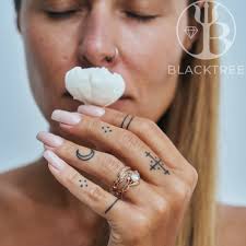 Set di anelli di pietra di luna Luna