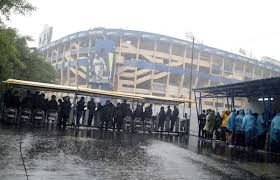 River plate fans attacked the boca team bus leaving several players hurt. Boca Juniors Vs River Plate Postponed Following Heavy Rain In Buenos Aires Mirror Online