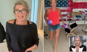 Meghan markle, on australia's channel 9 documentary 60 minutes. Ukxmtru Dsshdm